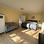 Lilia Hébergement de vacances Międzywodzie